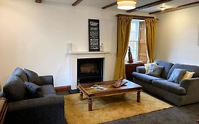 Historical North Cottage In Old Deer